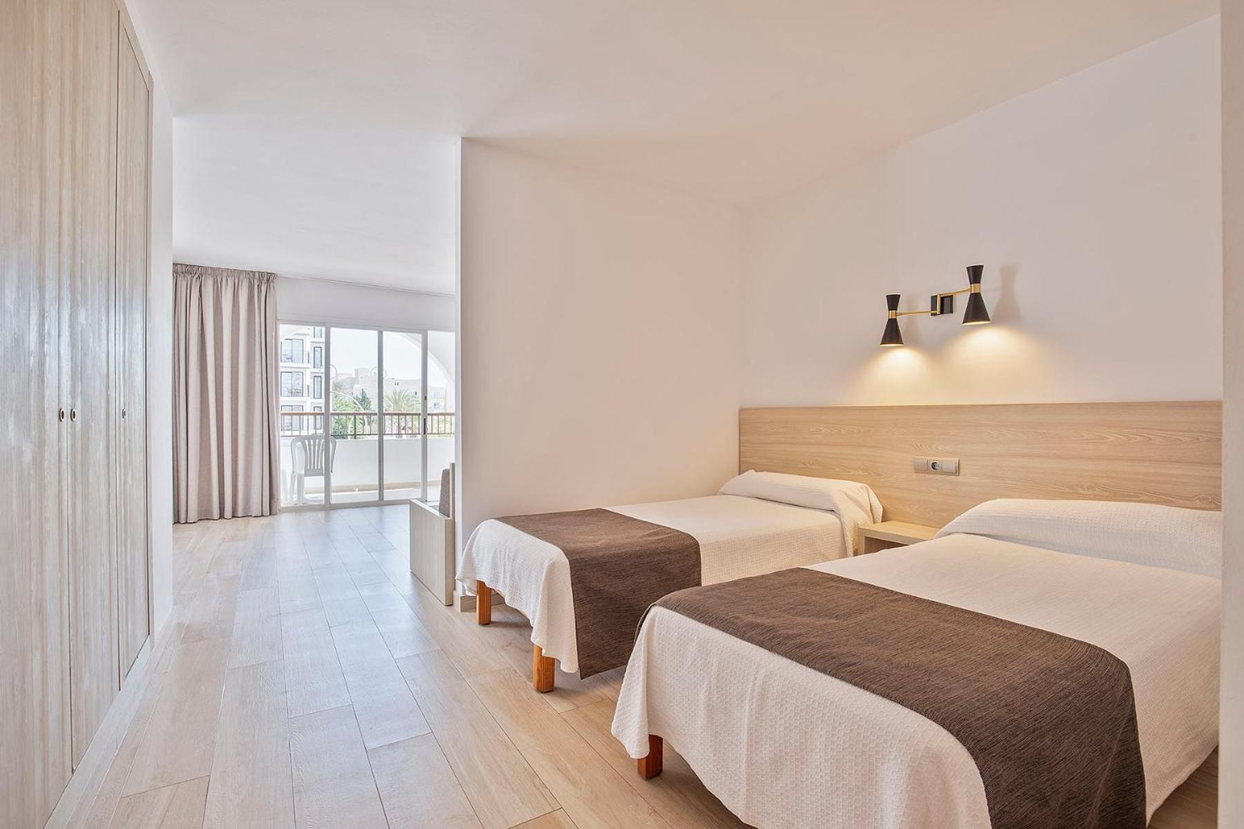 Sunside Ibiza - Only Adults- Formerly Known As Park Appartement *