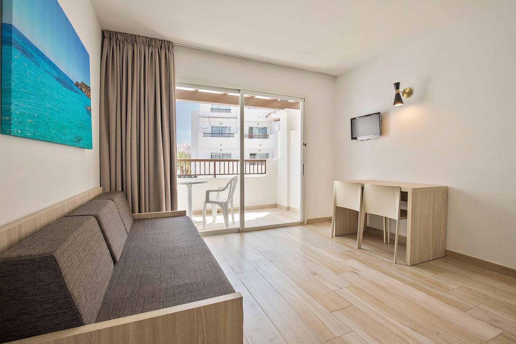 Apartamento Sunside Ibiza - Only Adults- Formerly Known As Park Sant Antoni de Portmany