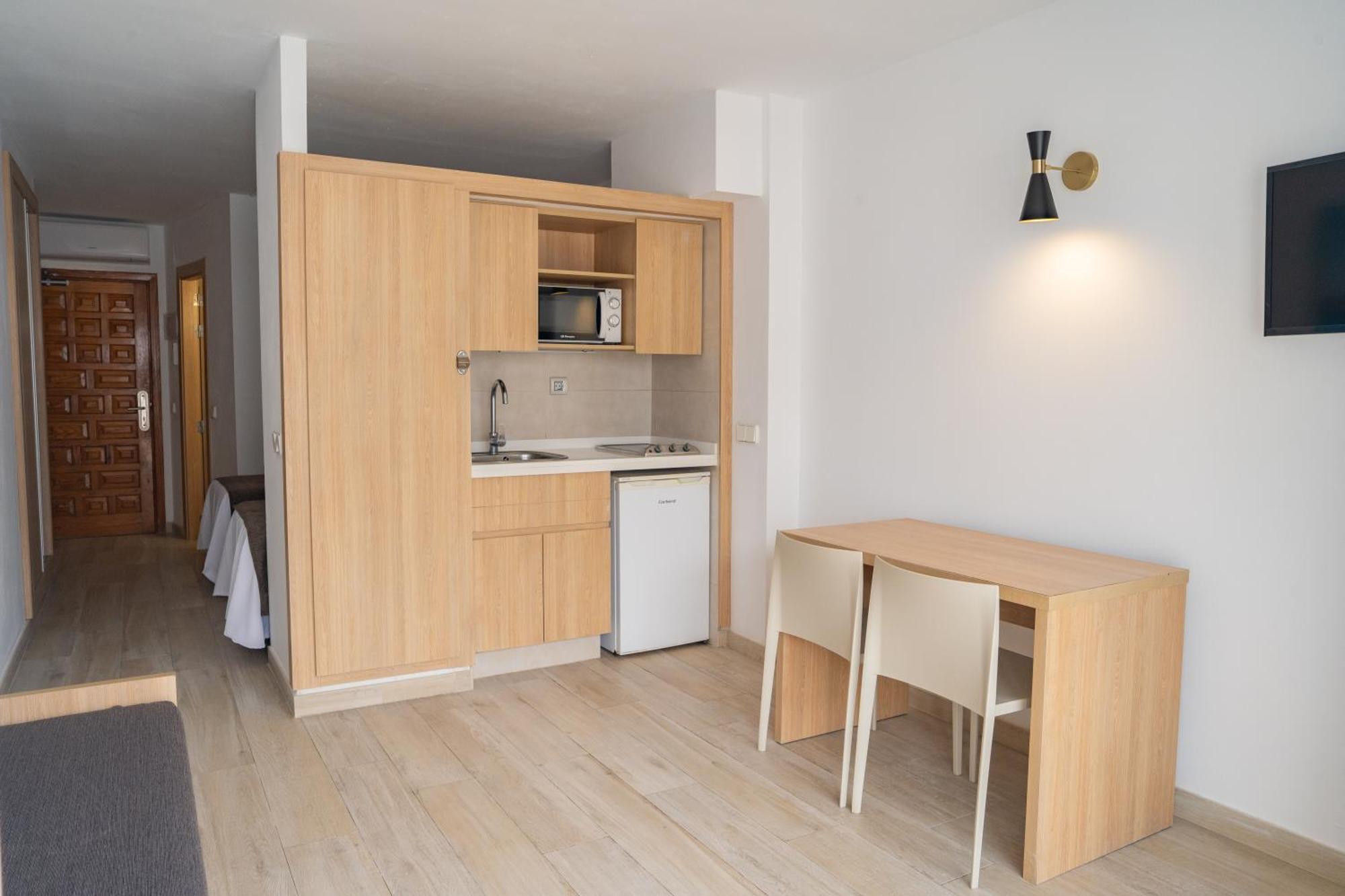 Sunside Ibiza - Only Adults- Formerly Known As Park
